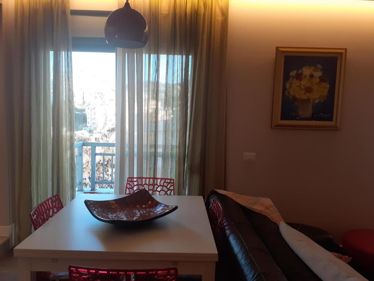 Lake View Apartment Tirana Exterior photo
