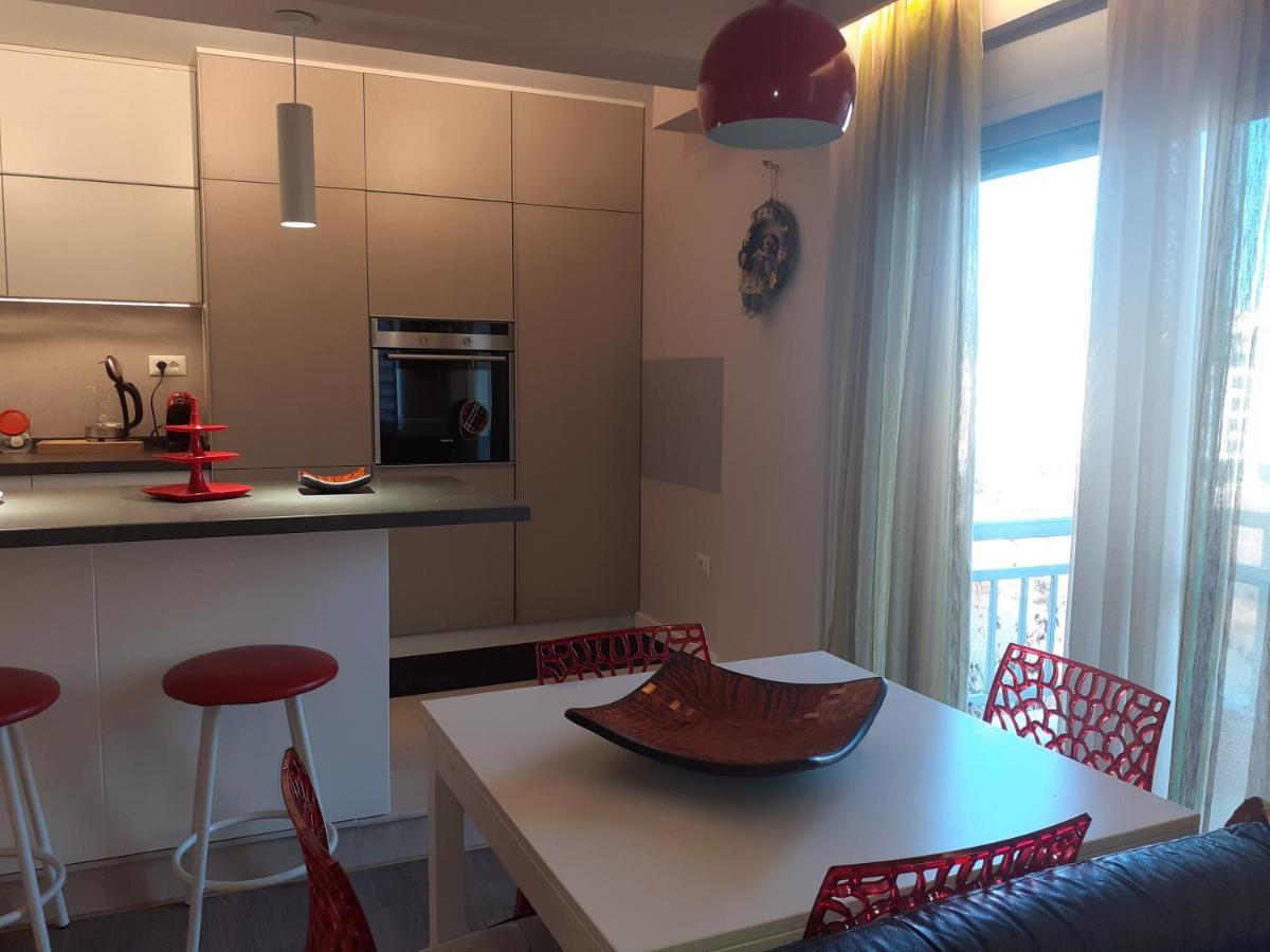 Lake View Apartment Tirana Exterior photo